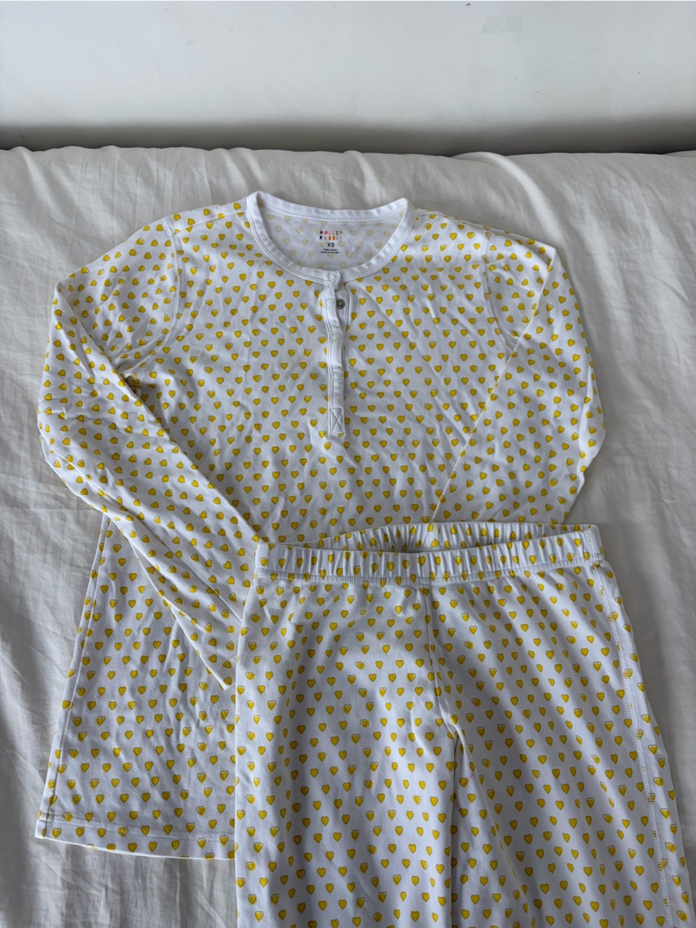 Women’s roller rabbit pajamas yellow heart like new
